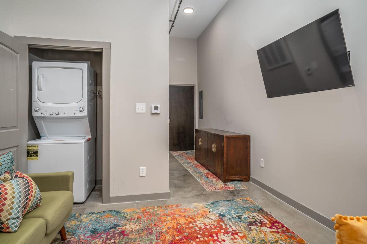 Appartement The Davis Lofts At Main Street - Unit 1E à Rocky Mount Extérieur photo